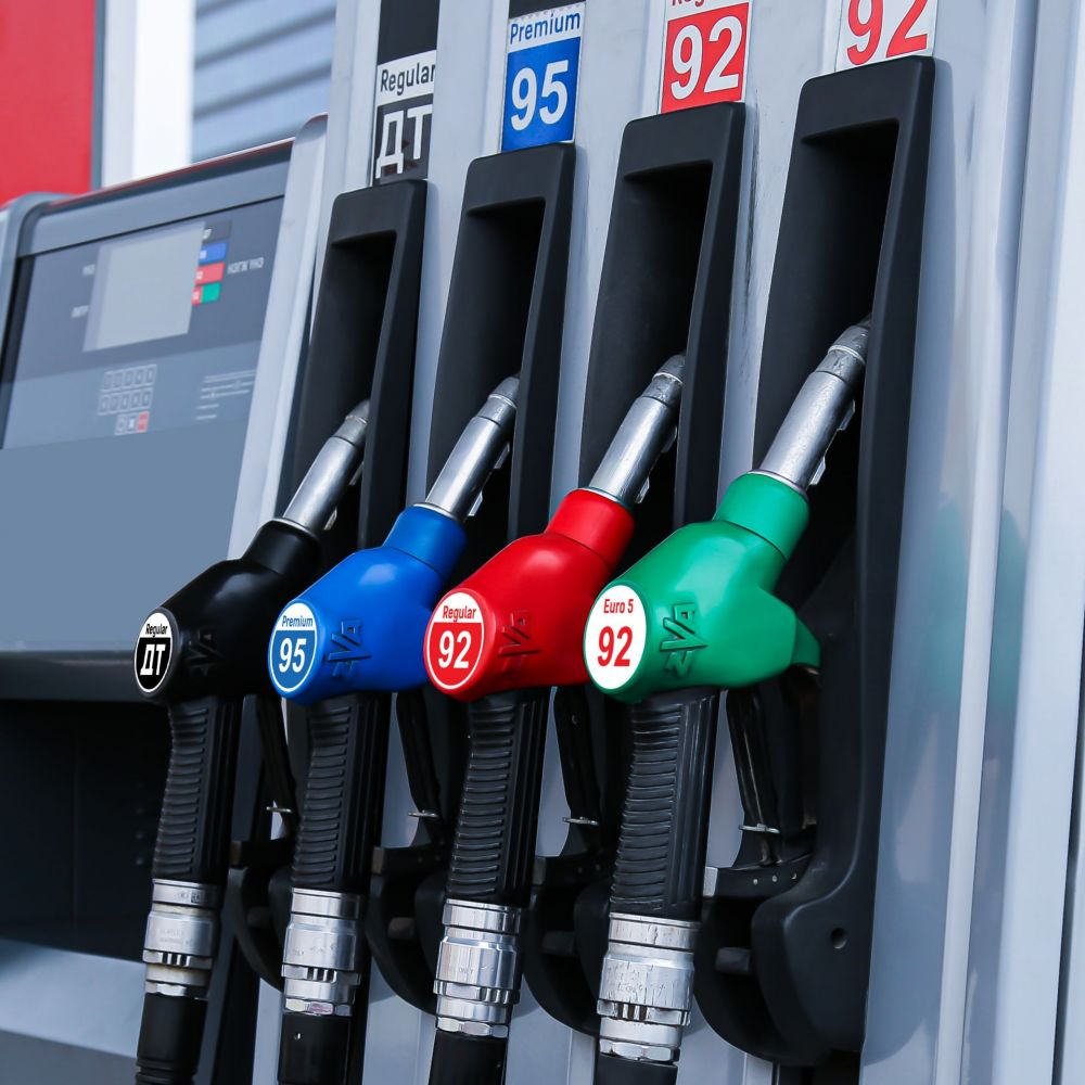 Шатахууны худалдаа эрхлэгч 21 аж ахуйн нэгжид торгууль ногдууллаа